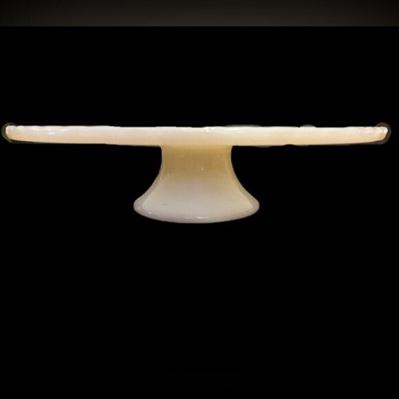 Anchor Hocking Milk Glass‎ Pedestal Cake Dessert Stand Gold Foil Fleur-De-Lis - Picture 3 of 11